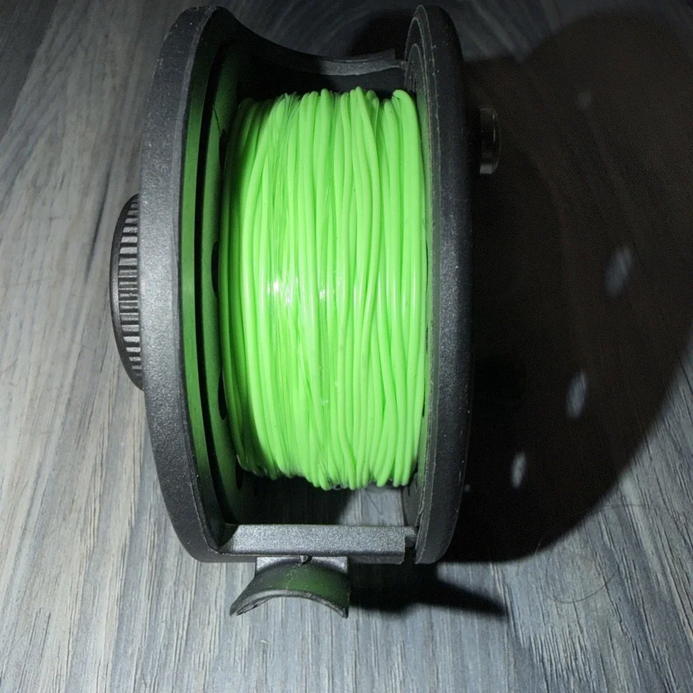 NEW Scheels Outfitters Fly Fishing Reel Green Line Pre-Spooled Lightweight